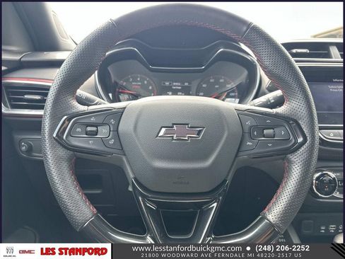 Used 2023 Chevrolet TrailBlazer RS w/ Convenience Package AWD/4WD image 21
