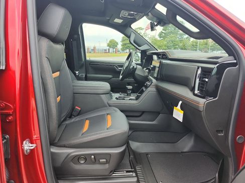 New 2026 GMC Sierra 1500 AT4 w/ AT4 Premium Package image 13