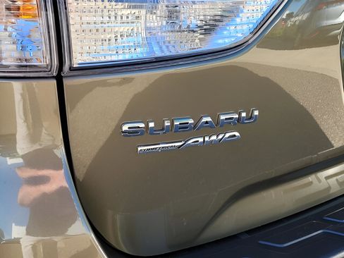 Used 2023 Subaru Forester Limited image 35