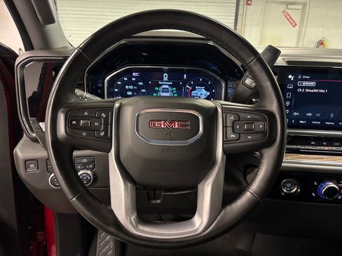 Certified 2024 GMC Sierra 1500 Elevation image 32
