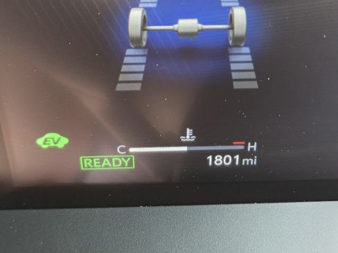 Used 2026 Toyota RAV4 XSE w/ Weather Package AWD/4WD image 21
