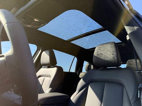 New 2026 Jeep Cherokee Limited image 22