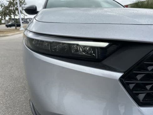 Used 2025 Honda Accord Sport image 7