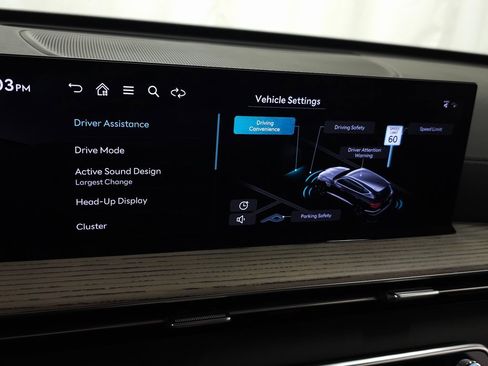 Used 2025 Genesis GV80 3.5T Prestige image 31