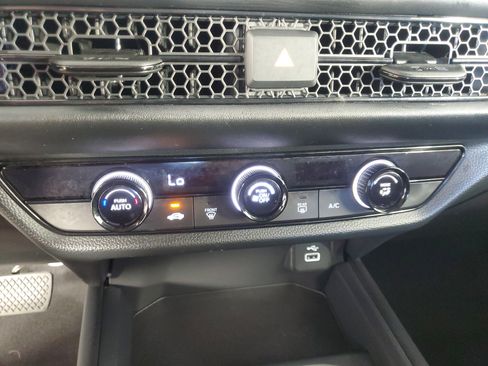 Used 2023 Honda HR-V LX image 20