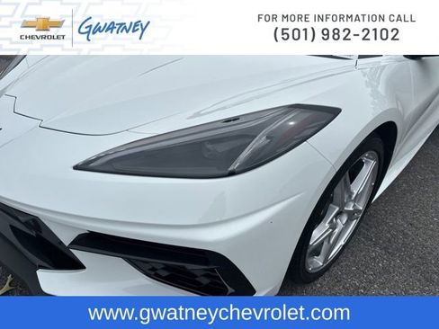 Used 2025 Chevrolet Corvette Stingray Preferred Cpe w/ 2LT RWD image 14