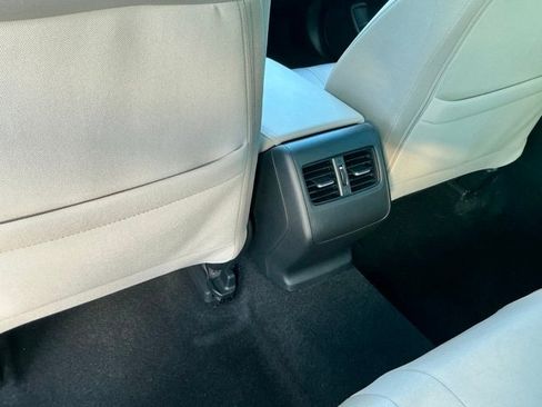 Used 2020 Honda Accord EX image 10