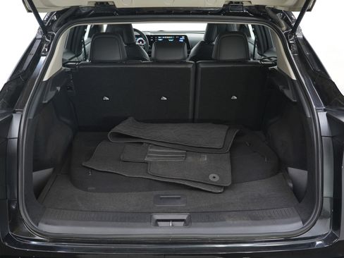 Used 2023 Nissan Ariya FWD image 9