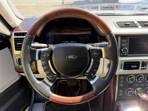 Used 2012 Land Rover Range Rover HSE LUX AWD/4WD image 17