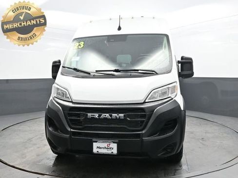 Used 2023 RAM ProMaster 2500 FWD image 2