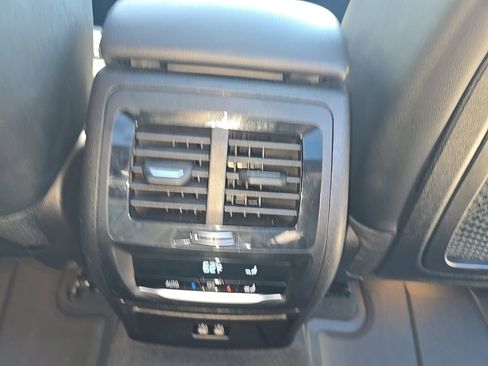 Used 2024 BMW X3 sDrive30i w/ Convenience Package RWD image 26