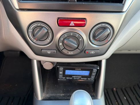Used 2013 Subaru Forester 2.5X w/ Popular Pkg 1 AWD/4WD image 30