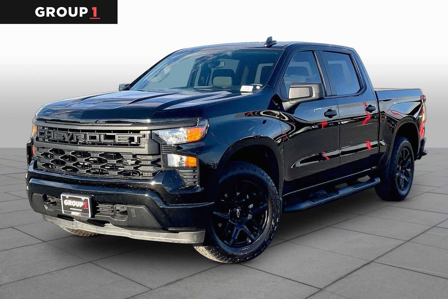 Used 2026 Chevrolet Silverado 1500 Custom w/ Turbomax Blackout Package AWD/4WD image 1