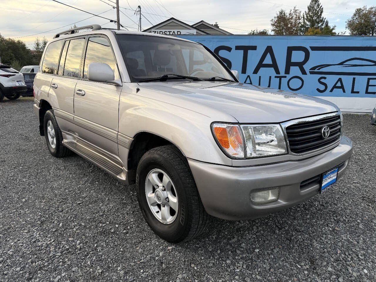 Used 2000 Toyota Land Cruiser AWD/4WD image 1