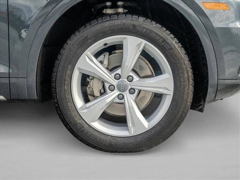 Used 2020 Audi Q5 2.0T Premium Plus w/ Premium Plus Package image 13