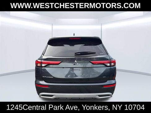 Used 2024 Mitsubishi Outlander SE Black Edition AWD/4WD image 5
