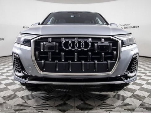 Used 2025 Audi Q7 2.0T Premium w/ Convenience Package AWD/4WD image 5