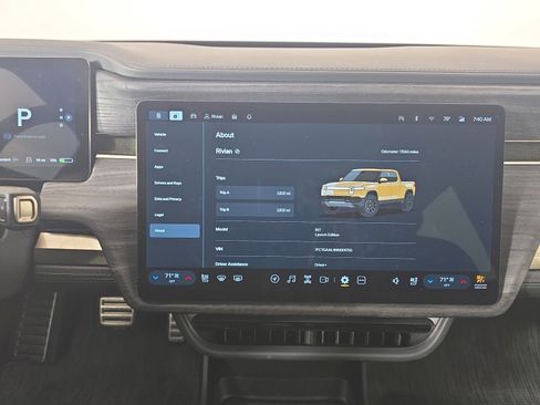 Used 2022 Rivian R1T Launch Edition AWD/4WD image 27