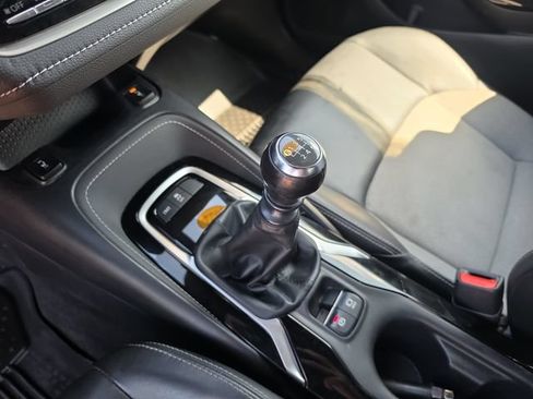 Used 2022 Toyota Corolla XSE FWD image 21