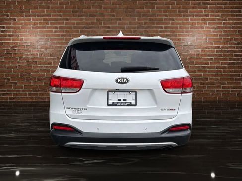 Used 2016 Kia Sorento EX w/ EX Premium Package image 8