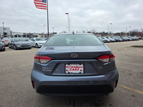 Used 2024 Toyota Corolla LE image 4