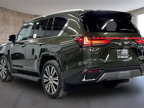 New 2026 Lexus LX 700h Luxury image 3