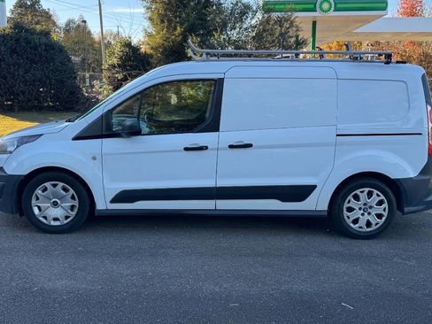 Used 2017 Ford Transit Connect XL image 5