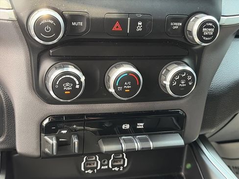 Used 2022 RAM 3500 Big Horn w/ Level A Equipment Group AWD/4WD image 19