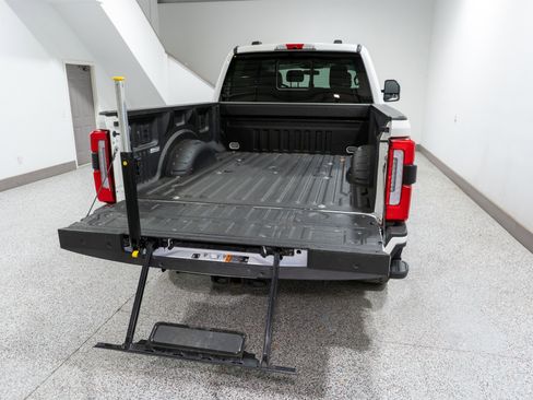 Used 2024 Ford F350 Limited w/ FX4 Off-Road Package image 11