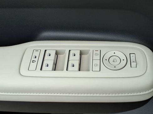 Used 2025 Hyundai Santa Fe Calligraphy AWD/4WD image 25