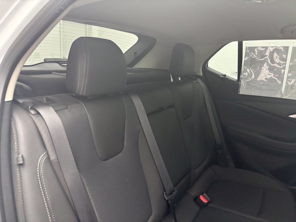 Used 2024 Buick Encore GX Preferred w/ Comfort Package FWD image 41