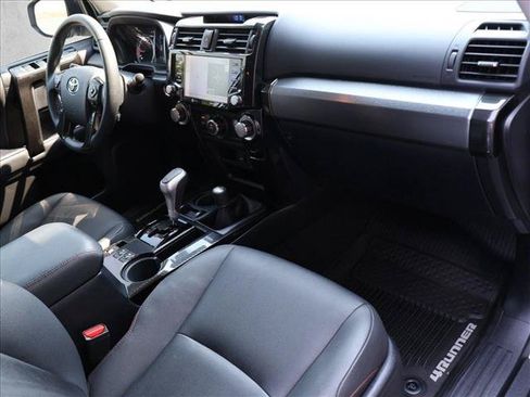 Used 2020 Toyota 4Runner TRD Off-Road Premium w/ Moonroof Package AWD/4WD image 26
