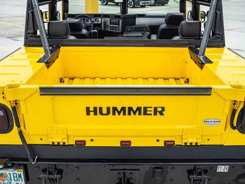 Used 2006 HUMMER H1 4-Door Open Top image 15