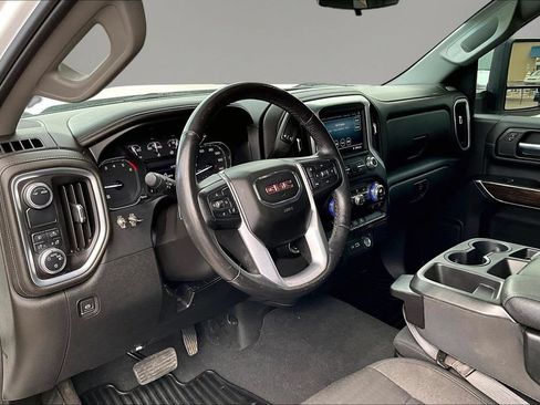 Used 2022 GMC Sierra 2500 SLE w/ SLE Convenience Package RWD image 17
