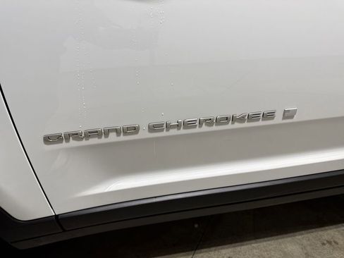New 2026 Jeep Grand Cherokee Limited image 26