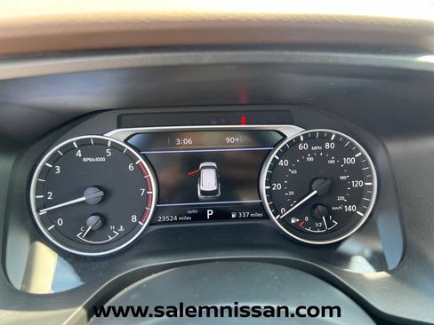 Used 2023 Nissan Rogue SL w/ SL Premium Package AWD/4WD image 14