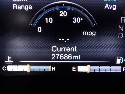 Used 2023 Jeep Renegade Latitude image 15