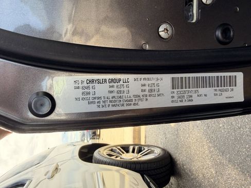 Used 2015 Dodge Challenger R/T Plus image 6