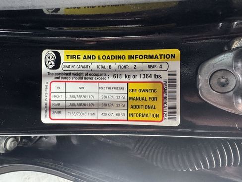 Certified 2022 Ford Explorer Limited w/ Equipment Group 301A AWD/4WD image 36