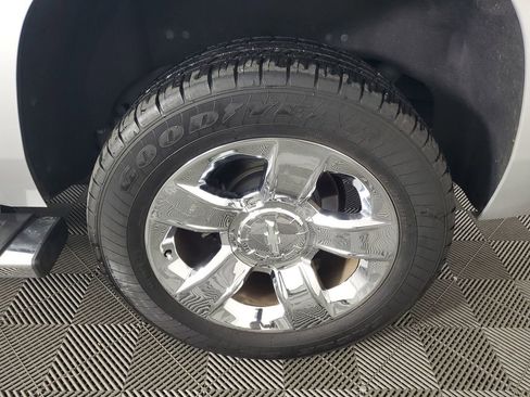 Used 2016 Chevrolet Tahoe LT w/ LT Signature Package image 29