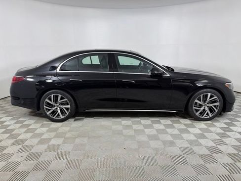 Used 2024 Mercedes-Benz E 350 4MATIC Sedan image 8