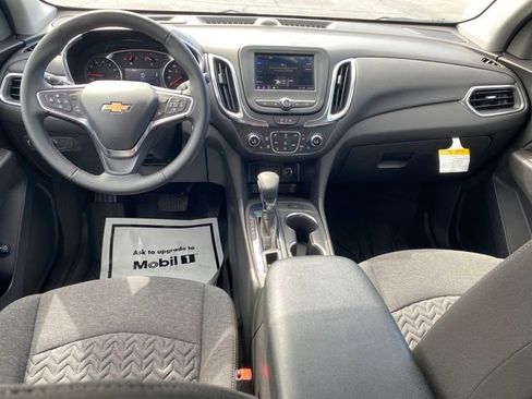 Certified 2024 Chevrolet Equinox LT w/ LPO, Floor Liner Package FWD image 5