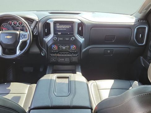 Used 2021 Chevrolet Silverado 1500 LTZ image 22