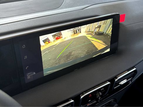 New 2026 Nissan Sentra SR w/ SR Premium Package FWD image 9