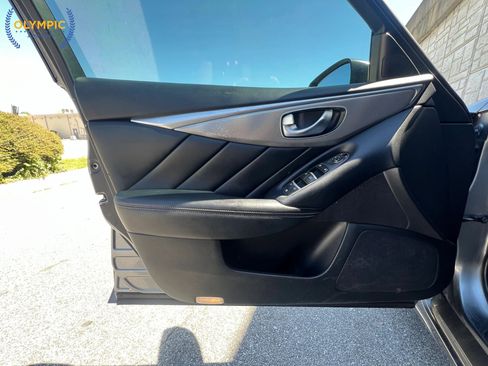 Used 2014 INFINITI Q50 Premium w/ Navigation Package image 41