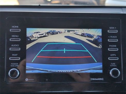 Used 2024 Toyota Camry SE image 14