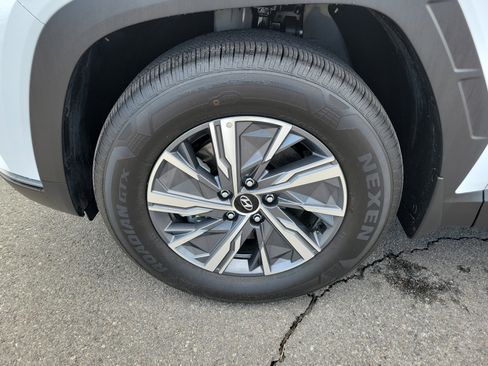 Certified 2024 Hyundai Tucson Blue image 31