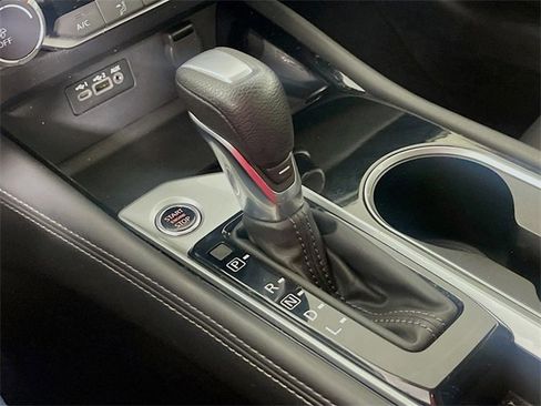 Used 2023 Nissan Altima 2.5 SV image 17