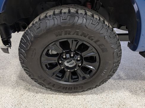 Used 2022 Ford F250 Lariat w/ Tremor Off-Road Package AWD/4WD image 12