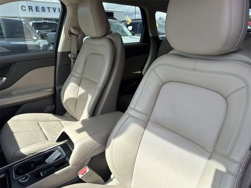 Used 2020 Lincoln Corsair Reserve w/ Equipment Group 201A image 13